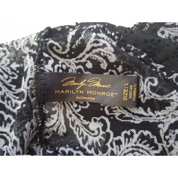 Marilyn Monroe Intimates Chemise - Picture 14 of 16